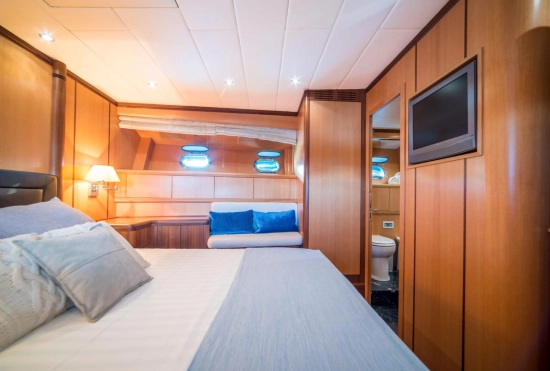 Overmarine Mangusta 72 Open usata in vendita