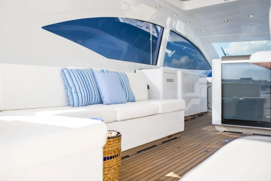 Overmarine Mangusta 72 Open usata in vendita