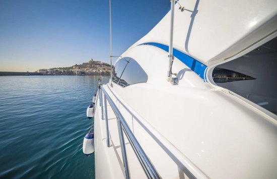 Overmarine Mangusta 72 Open usata in vendita