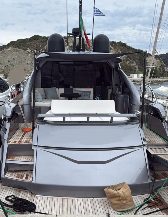 Pershing 6X de segunda mano en venta