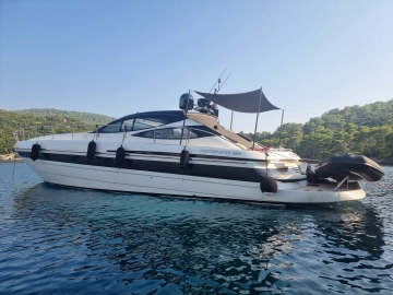 Pershing 52 usata in vendita