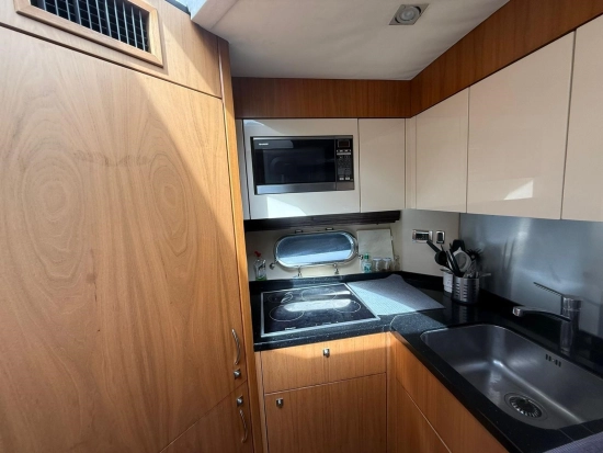 Sunseeker Predator 64 usata in vendita
