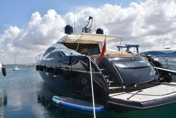 Sunseeker Predator 72 usado à venda