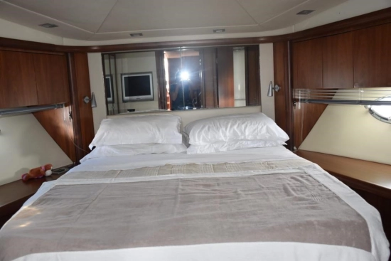 Sunseeker Predator 72 usata in vendita