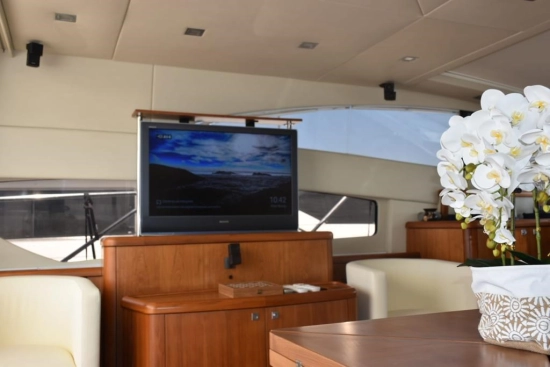 Sunseeker Predator 72 usata in vendita