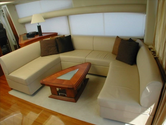 Sunseeker Predator 82 usata in vendita