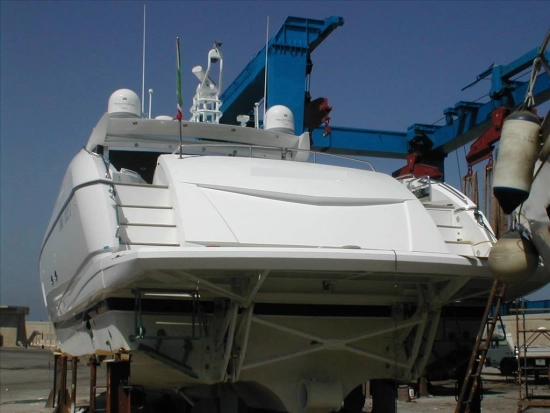Sunseeker Predator 82 usata in vendita