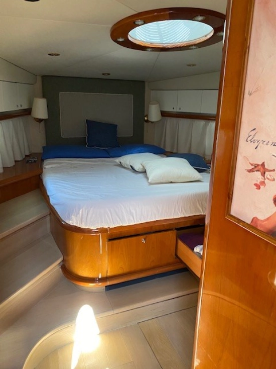 Sunseeker Predator 68 usata in vendita