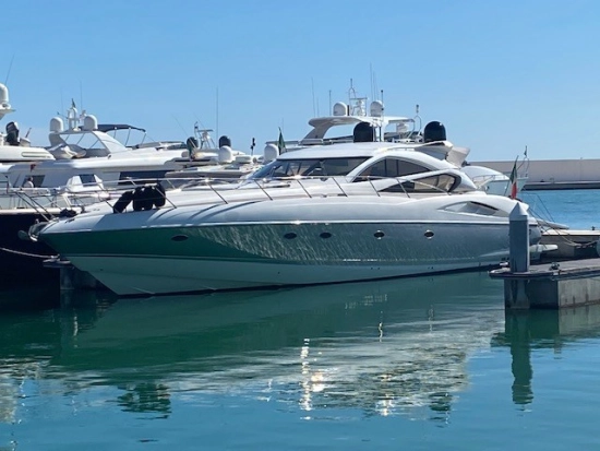 Sunseeker Predator 68 usata in vendita