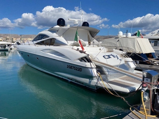 Sunseeker Predator 68 usata in vendita