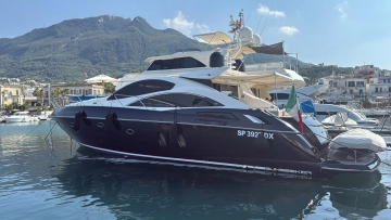 Sunseeker Predator 62 usata in vendita
