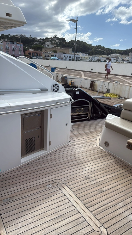 Sunseeker Predator 62 usata in vendita