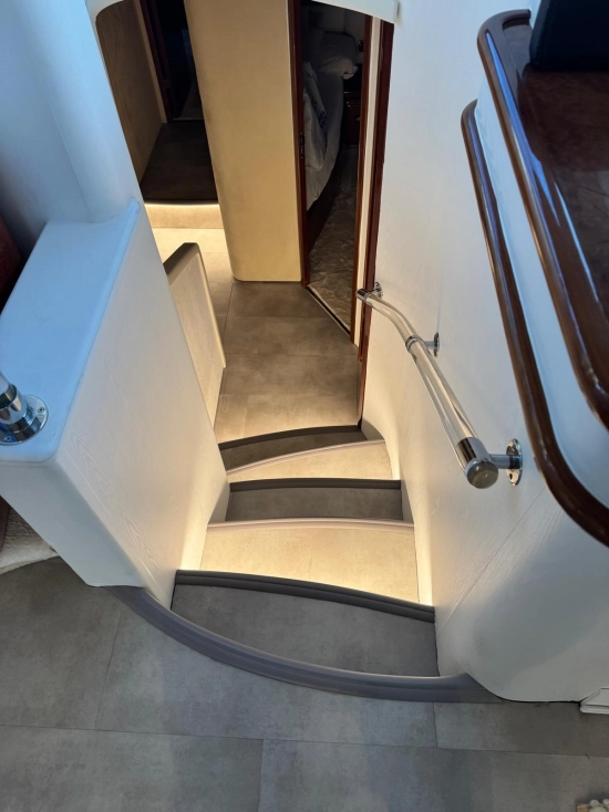 Azimut 80 Carat usado à venda