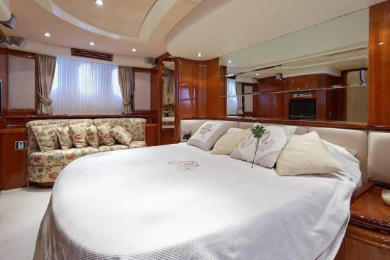 Azimut 80 Carat usado à venda
