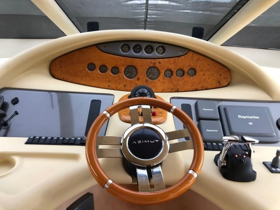 Azimut 62 EVO usata in vendita