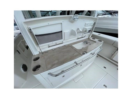 Boston Whaler 380 OUTRAGE de segunda mano en venta
