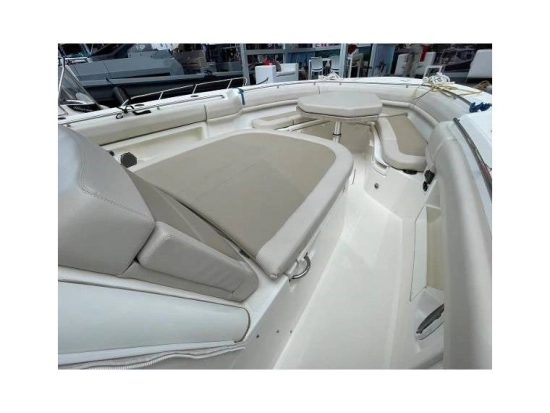 Boston Whaler 380 OUTRAGE de segunda mano en venta