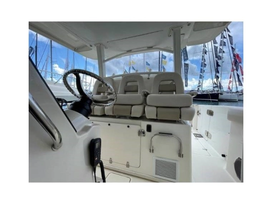 Boston Whaler 380 OUTRAGE de segunda mano en venta