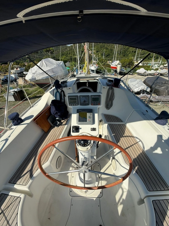 Beneteau Oceanis CLIPPER 323 de segunda mano en venta