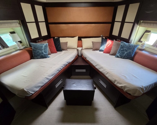 Azimut 62S usata in vendita