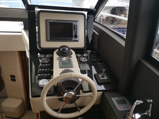 Azimut Magellano 50 usata in vendita