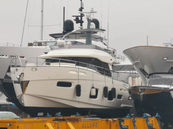 Azimut Magellano 50 usata in vendita