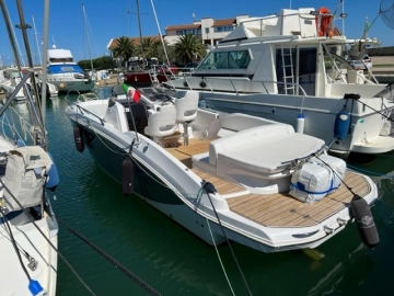 Sessa Marine Key Largo 27 INBOARD usata in vendita