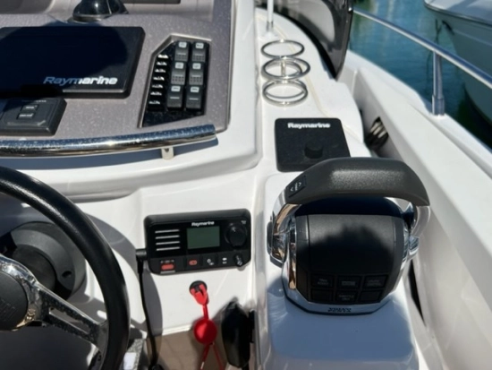 Sessa Marine Key Largo 27 INBOARD de segunda mano en venta