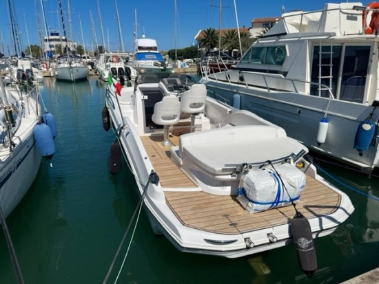Sessa Marine Key Largo 27 INBOARD de segunda mano en venta