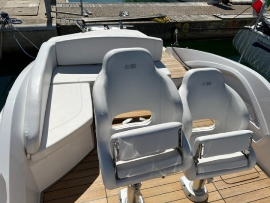 Sessa Marine Key Largo 27 INBOARD de segunda mano en venta