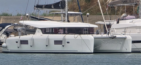 Lagoon 42 usata in vendita