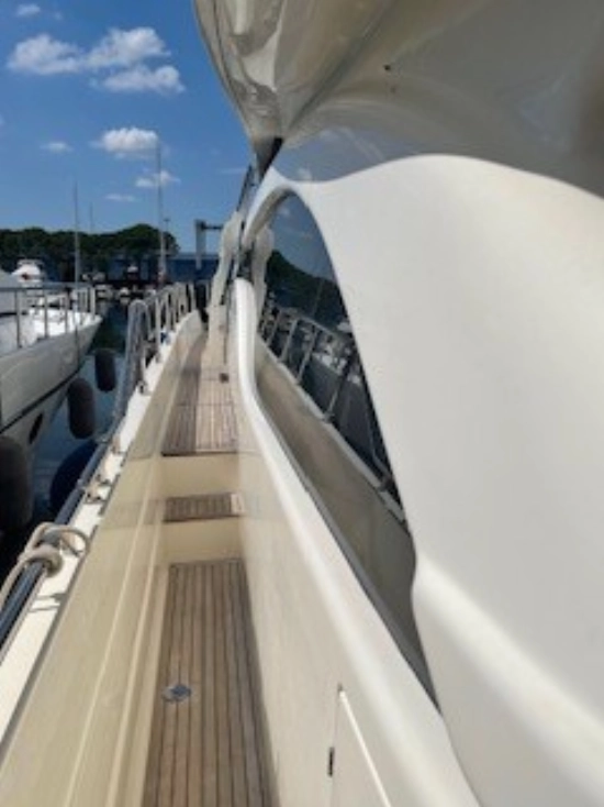Ferretti 681 de segunda mano en venta