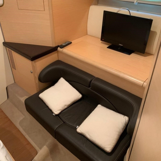 Cranchi Mediterranee 43 Hard Top usata in vendita