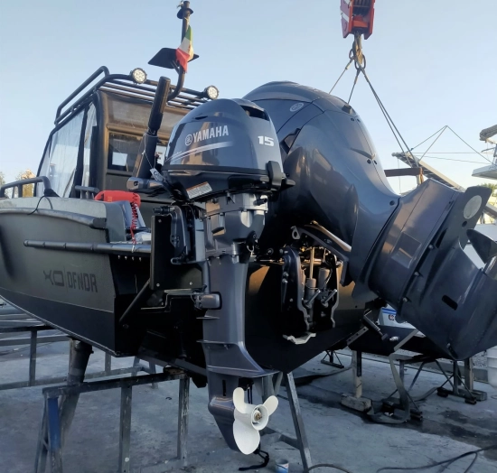 XO BOATS DFNDR 8 usata in vendita