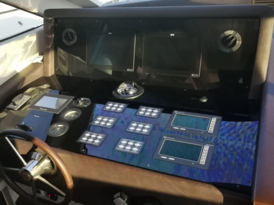 Uniesse 65 SPORT de segunda mano en venta