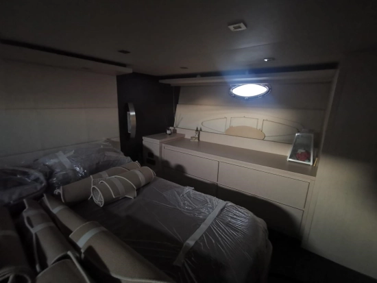 Uniesse 65 SPORT de segunda mano en venta