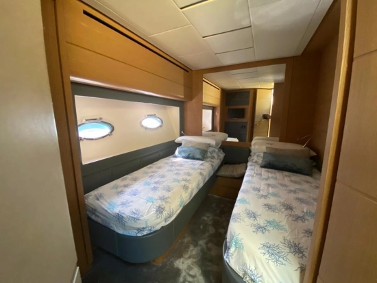 Pershing 74 de segunda mano en venta