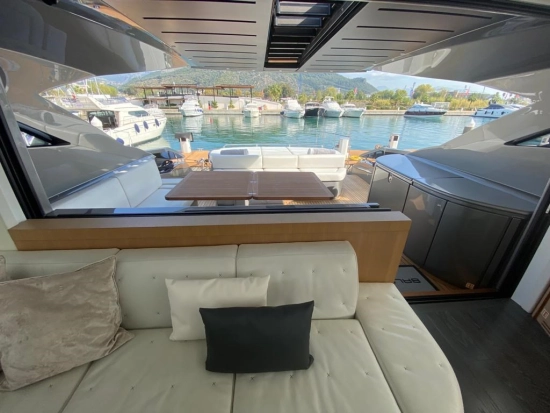 Pershing 74 de segunda mano en venta