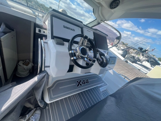 Explosion Marine X 44 usata in vendita
