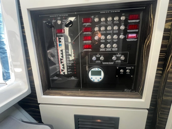 Explosion Marine X 44 usata in vendita