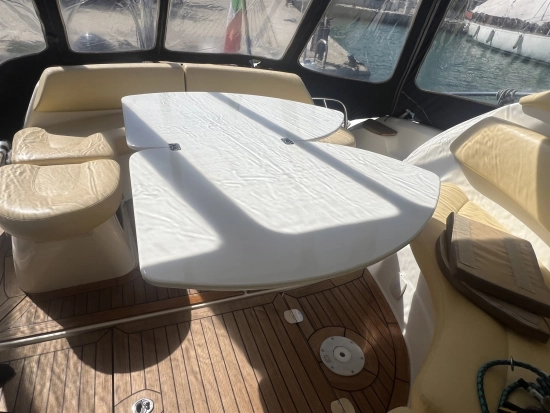 Cranchi Mediterranee 43 Hard Top usado à venda