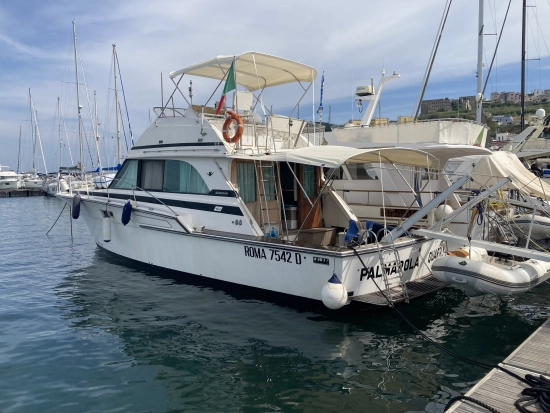 Bertram 46.6 Convertible usado à venda