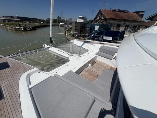 Lagoon 60 usata in vendita