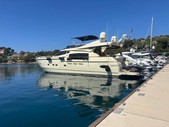 Ferretti ALTURA 690 usado à venda
