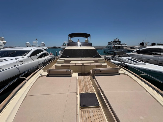 Ferretti ALTURA 690 usado à venda