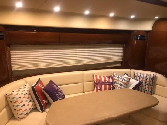 Princess V 48 usado à venda