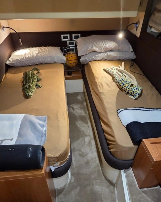 Ferretti 470 usata in vendita
