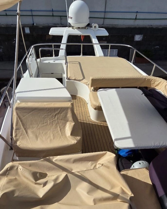 Ferretti 470 usata in vendita