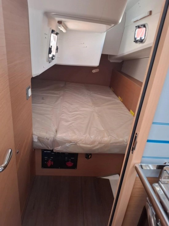 Jeanneau Sun Odyssey 380 usado à venda