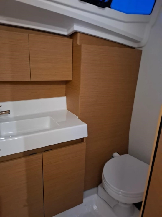 Jeanneau Sun Odyssey 380 usado à venda